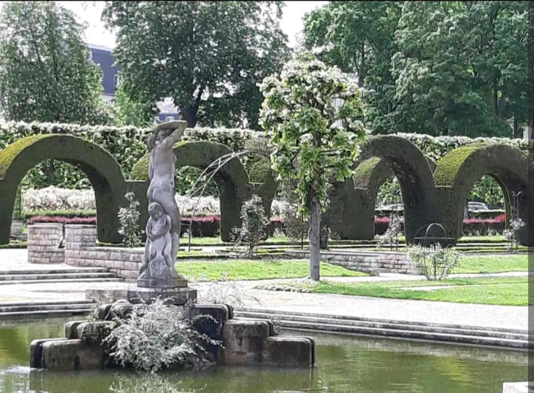 La Romantique Bourges Exterior foto
